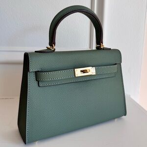 19CM Classic Epsom Leather Top Handle Mini Bag - Basil